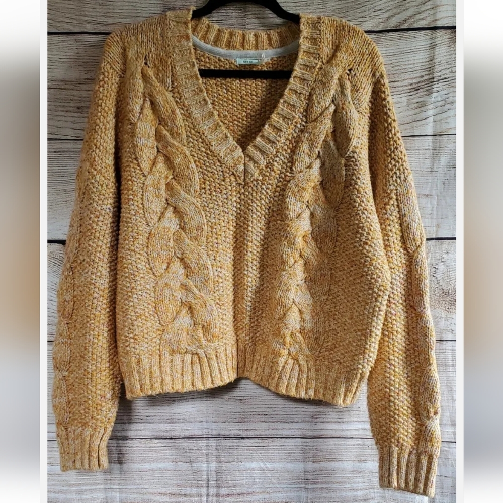 Kimchi Blue Knit Yellow Sweater Size XS